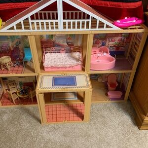 Vintage Barbie mansion